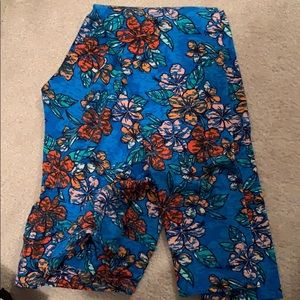 *5/$25* LuLaRoe OS leggings